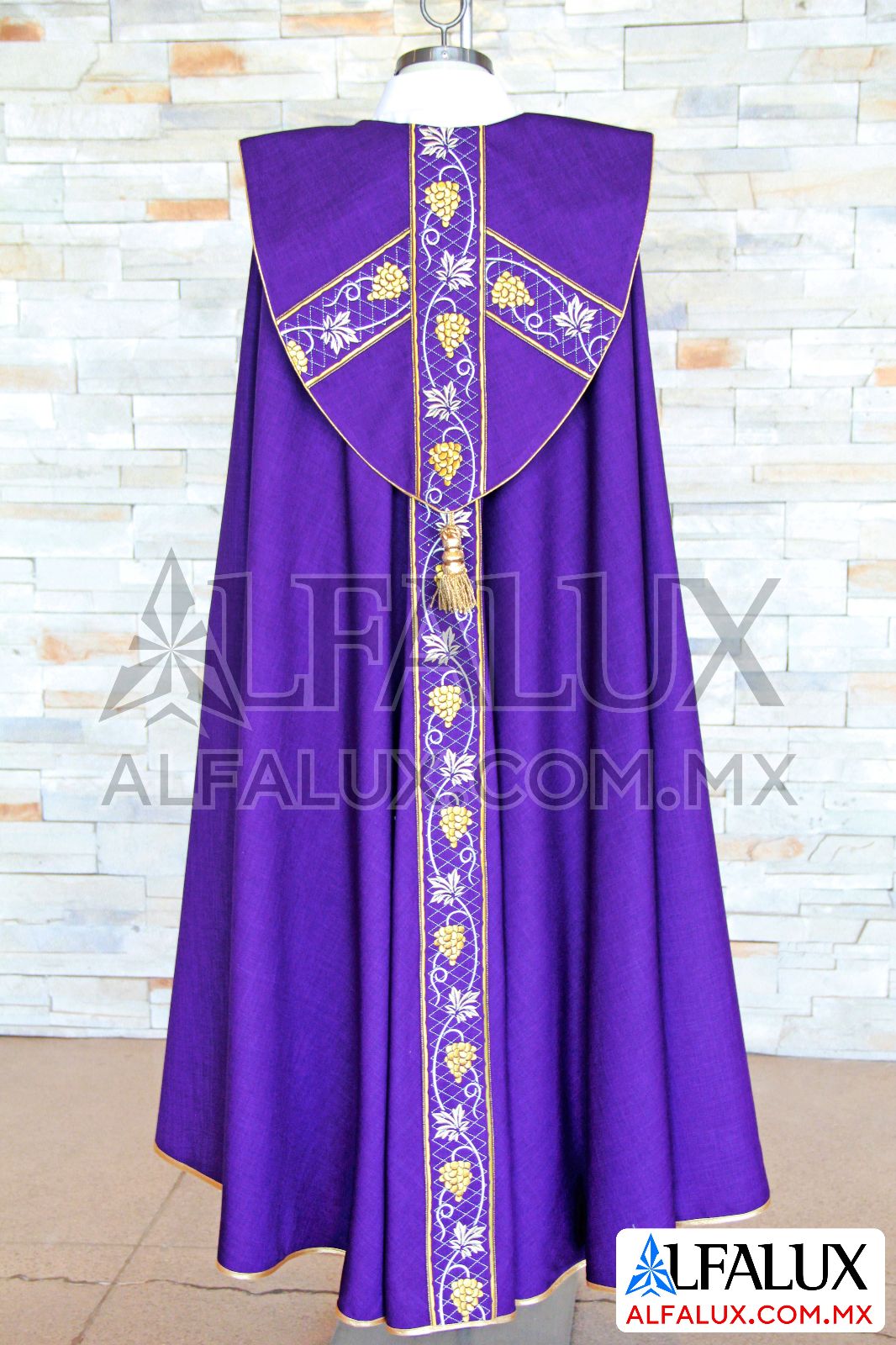 03 UVAS Capa Pluvial Alfalux Morado 93 (5)